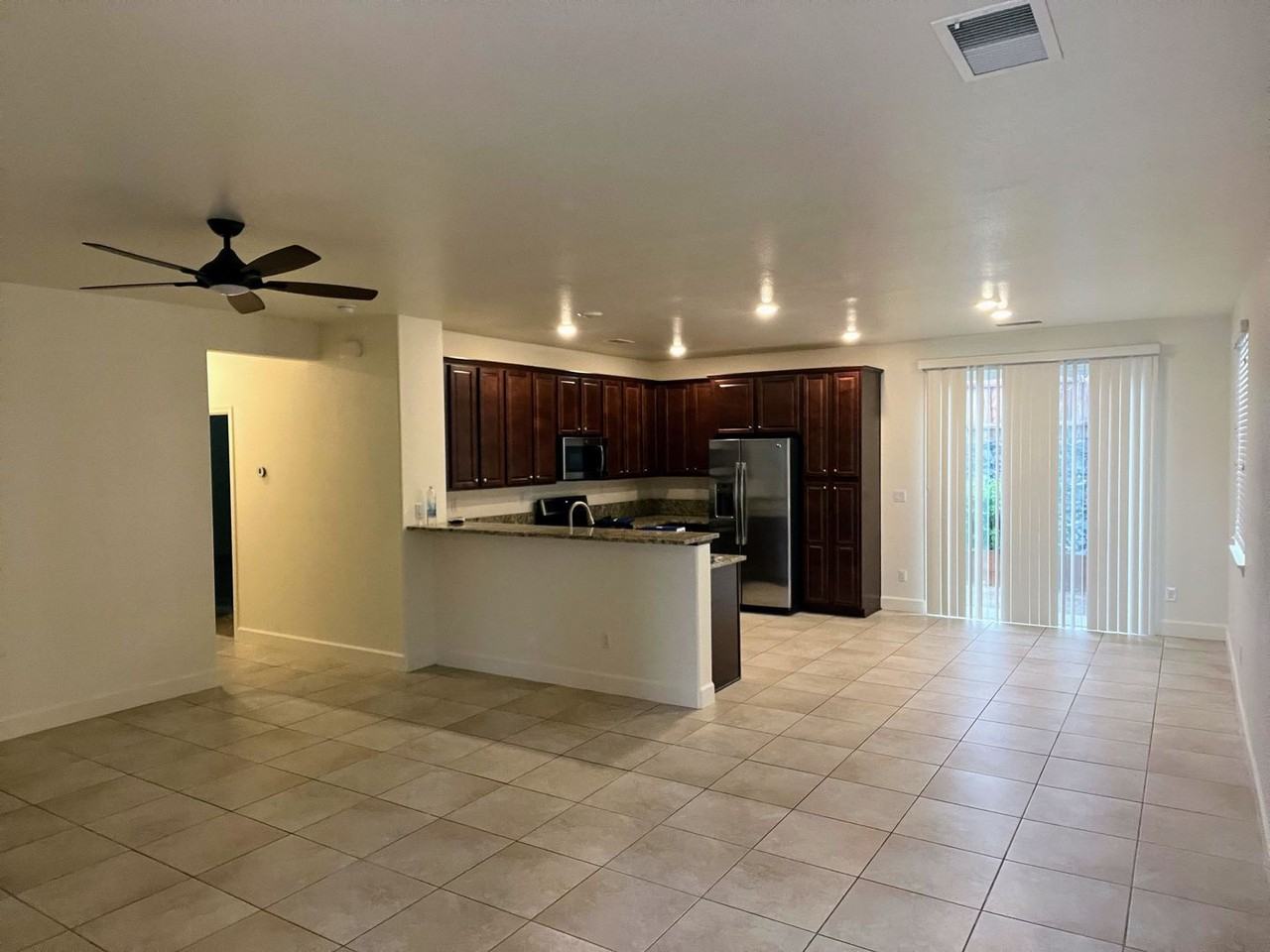 1155 Elk Ridge Dr - Photo 3 of 17