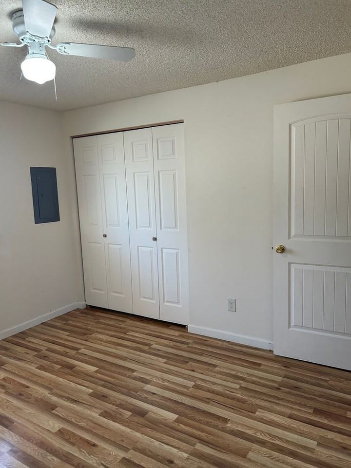 El Dorado Apartments - Photo 3 of 15