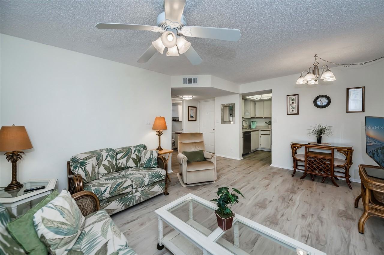 19505 Quesada Ave #U201 - Photo 3 of 37