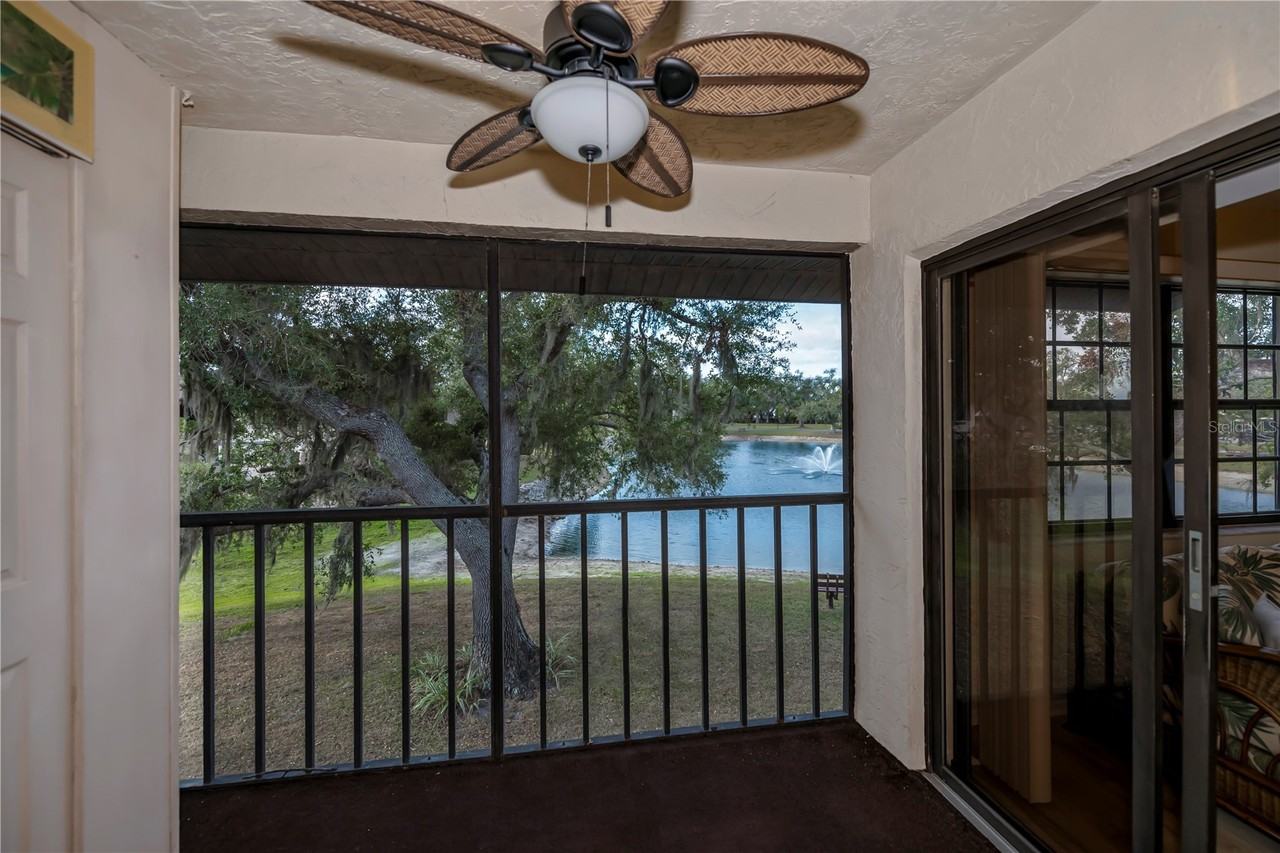 19505 Quesada Ave #U201 - Photo 6 of 37