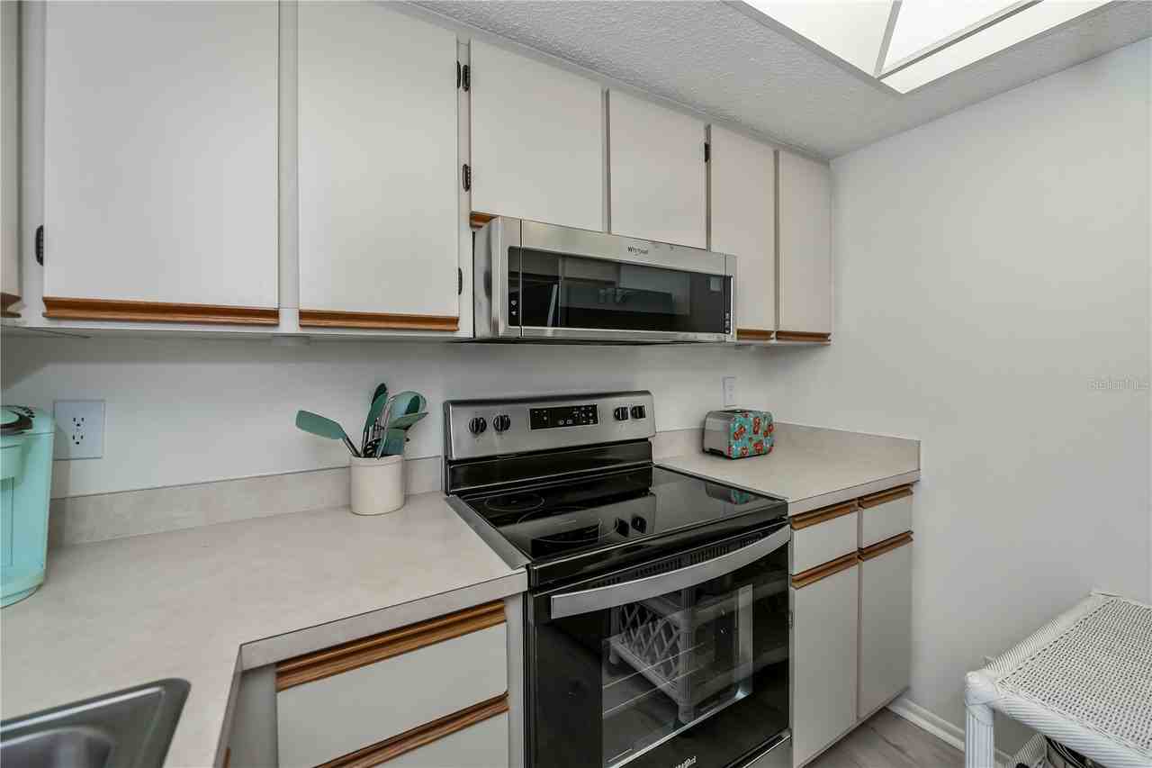 19505 Quesada Ave #U201 - Photo 6 of 31