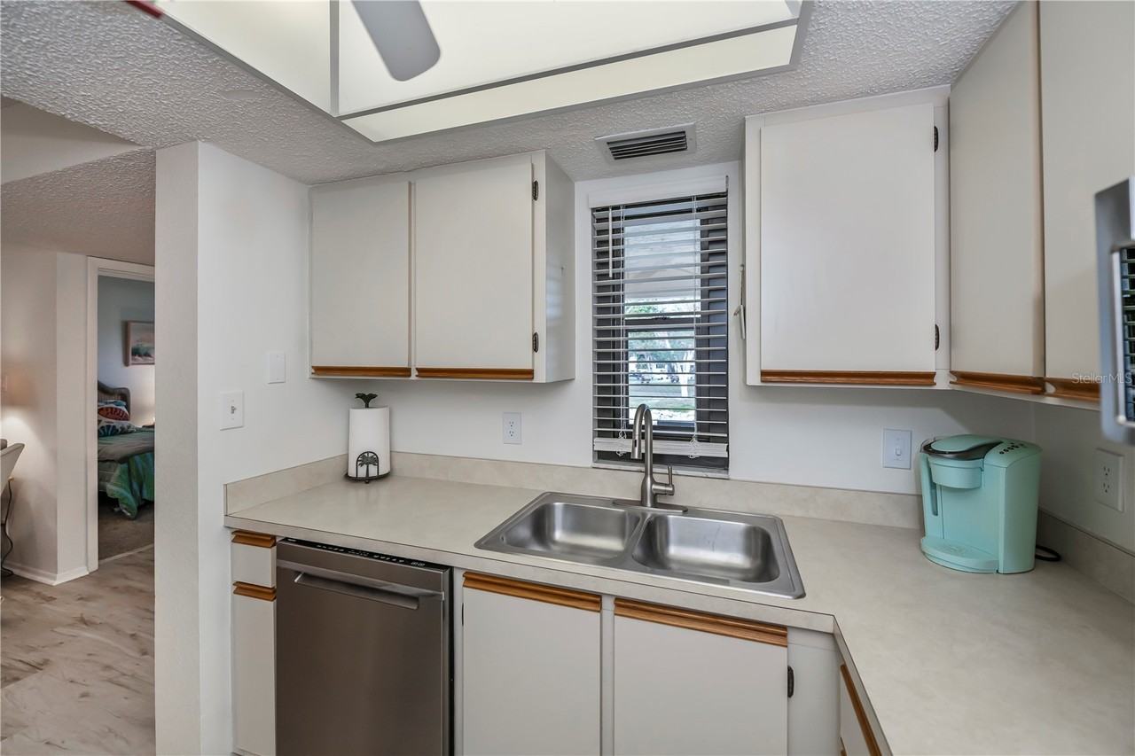 19505 Quesada Ave #U201 - Photo 7 of 31
