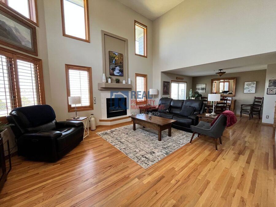 133 Sugar Plum Way - Photo 2 of 24