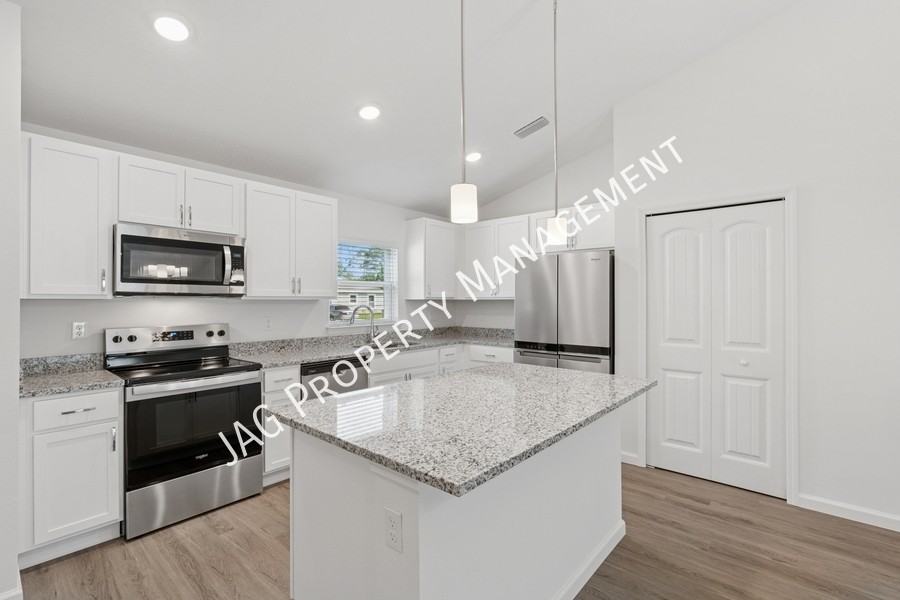 15 Sea Garden Path - Photo 2 of 29