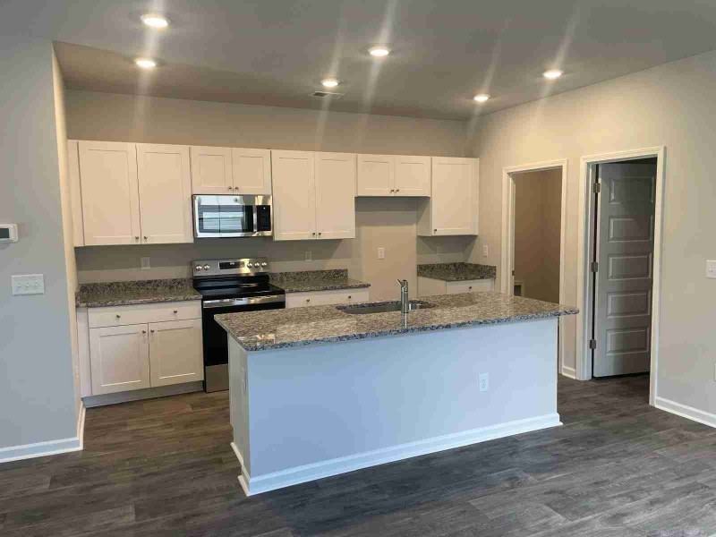 454 Ladyfish Loop Nw - Photo 3 of 20