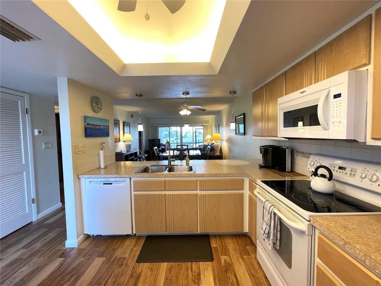 3600 Bal Harbor Blvd #1C - Photo 6 of 50