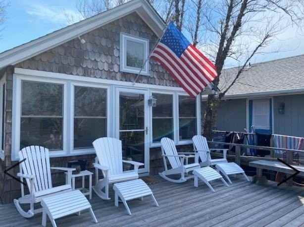 151 Ocean Rd - Photo 2 of 19