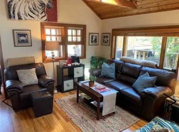 151 Ocean Rd - Photo 4 of 19