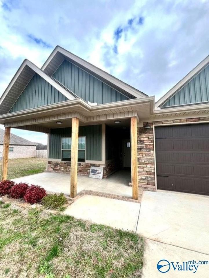 15100 Blackburn Rd - Photo 5 of 29