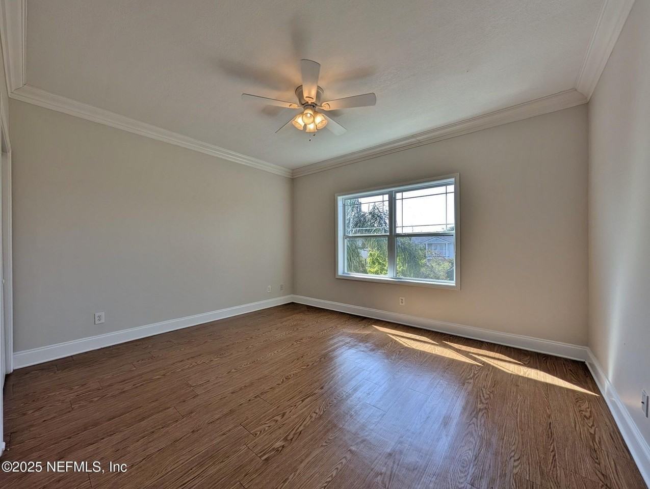 457 4th Ave S - Photo 7 of 15