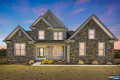 14 Woodmere Rd - Photo 1 of 1