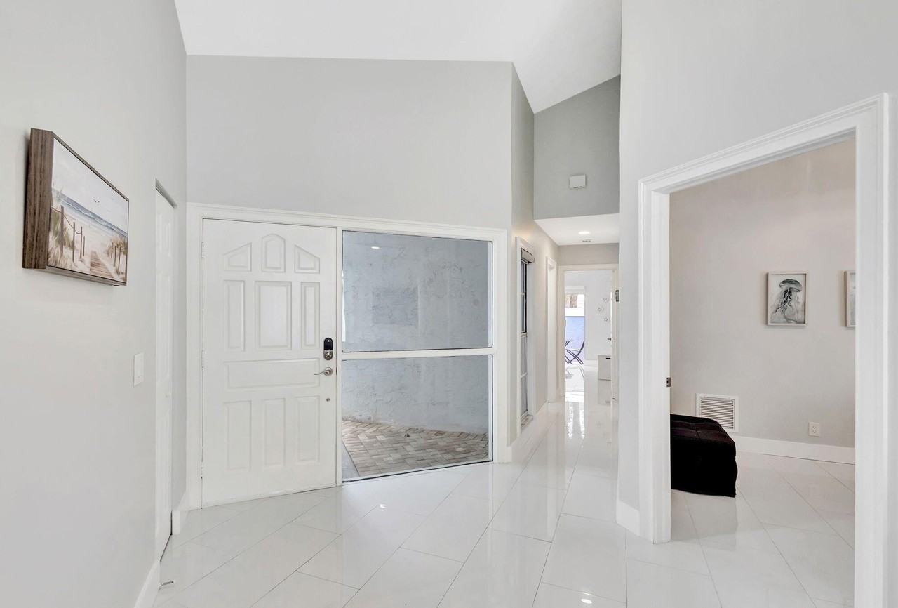 7 Wyndham Ln - Photo 7 of 44