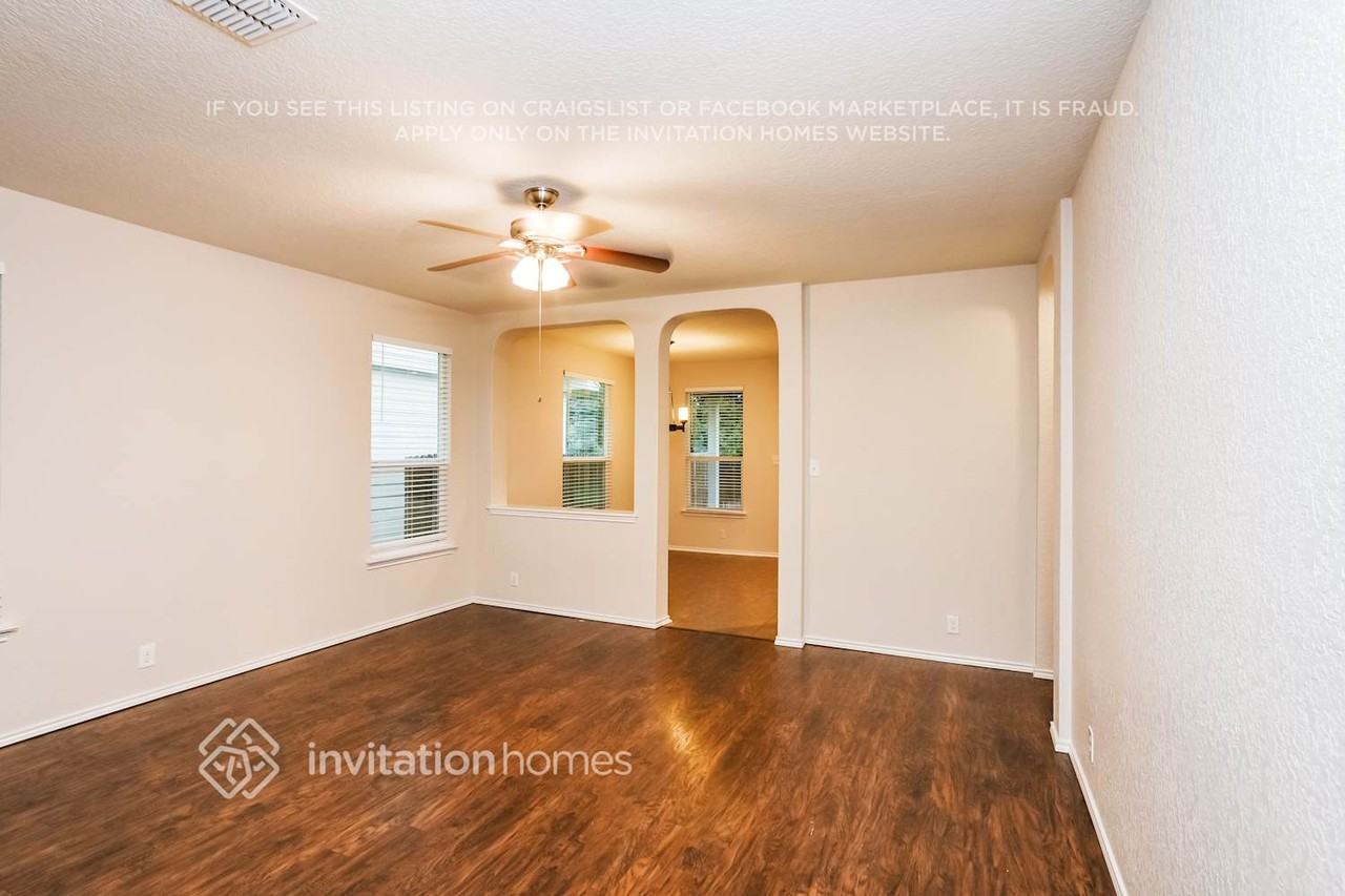 180 Reeves Gdn - Photo 2 of 16