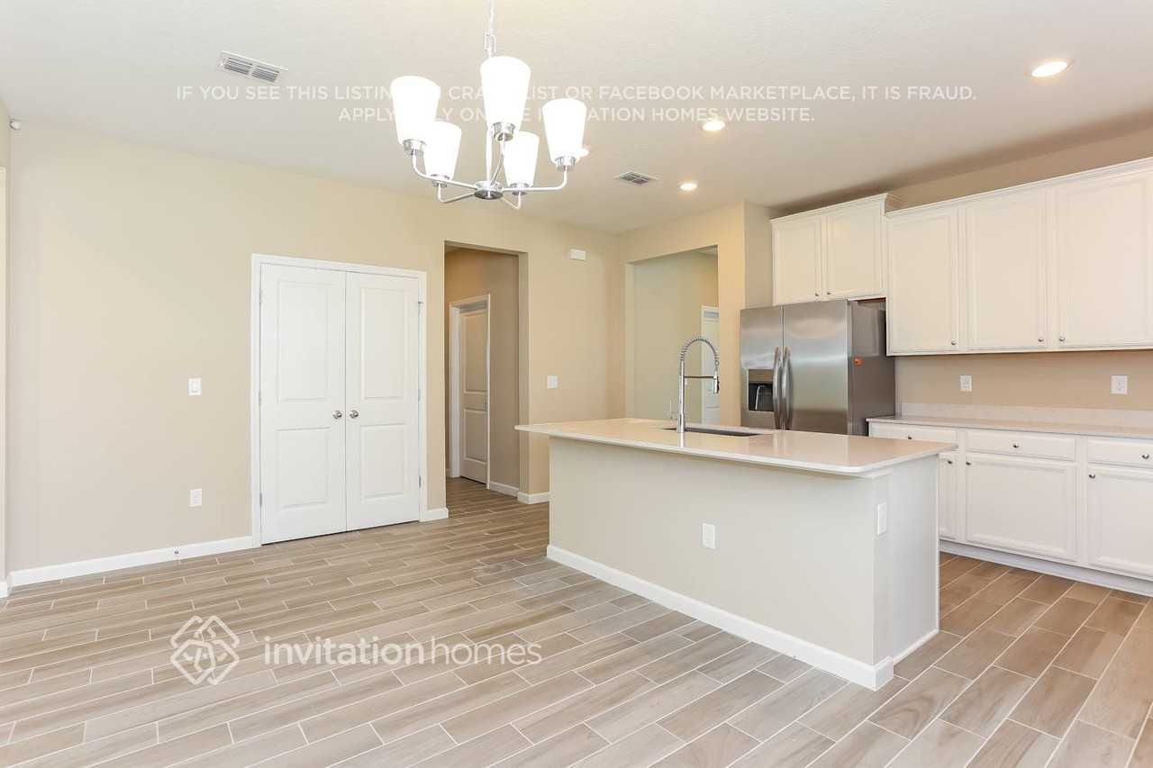 6259 Morning Bluff Dr - Photo 7 of 17