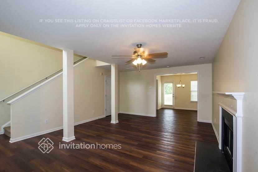 537 Moss Stream Ln - Photo 3 of 17