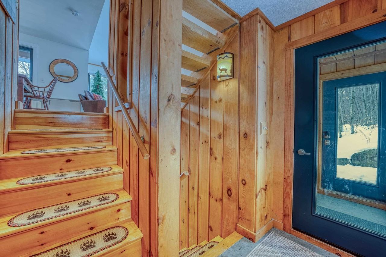 71 Easterly Rd - Photo 3 of 40