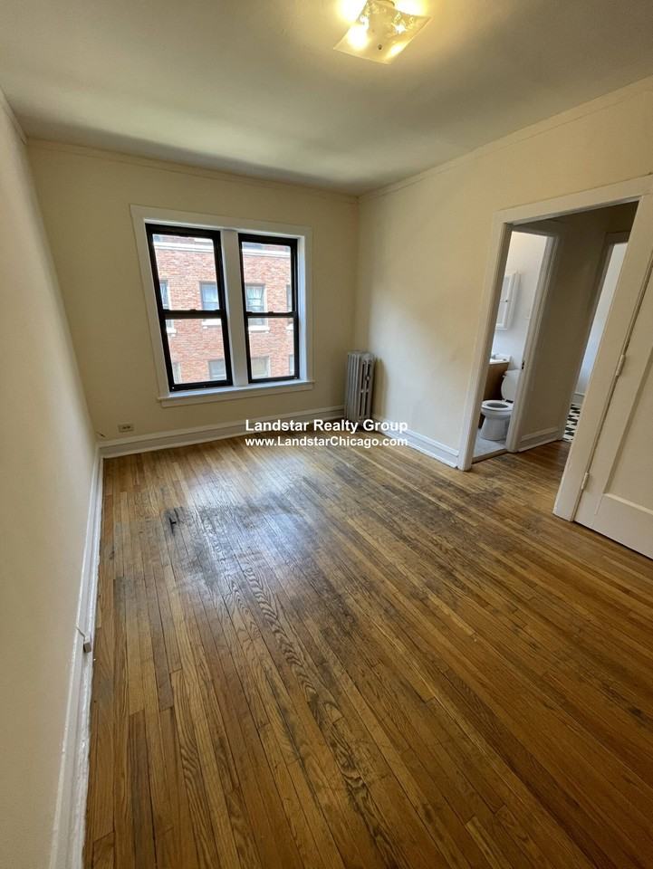 3304 W Schubert Ave #2K - Photo 2 of 8