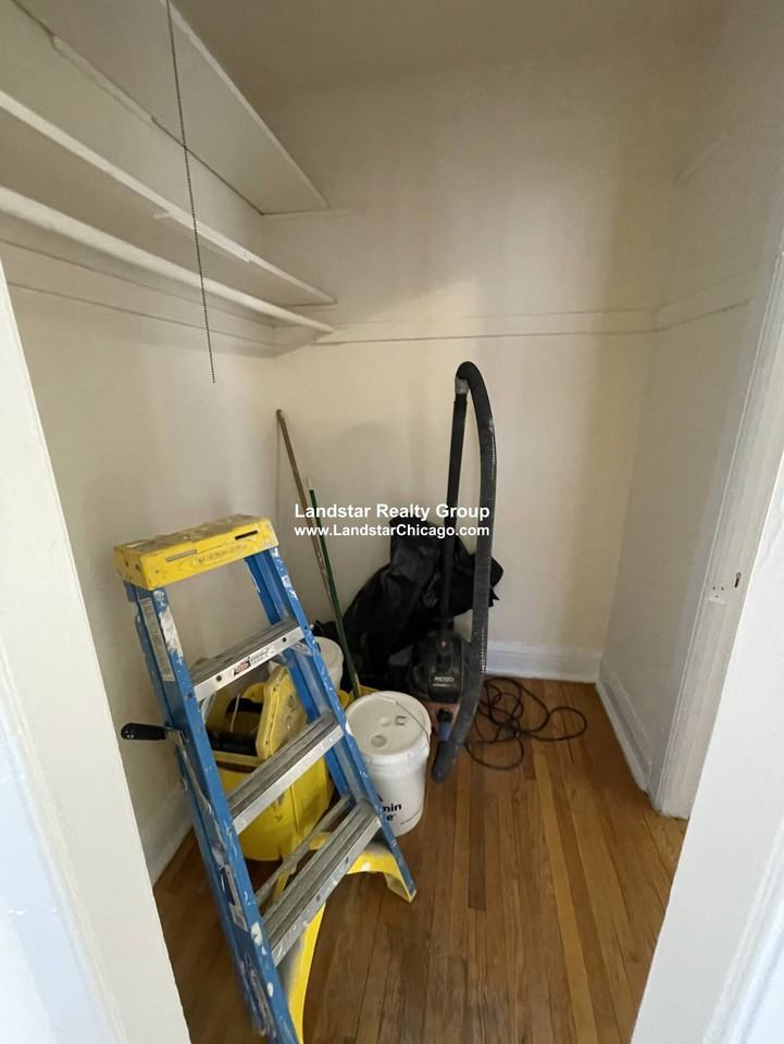 3304 W Schubert Ave #2K - Photo 5 of 8