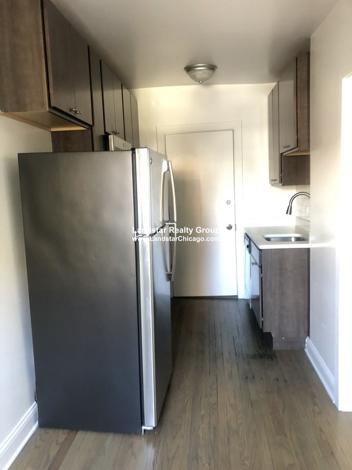 2645 N Spaulding Ave #1E - Photo 5 of 20