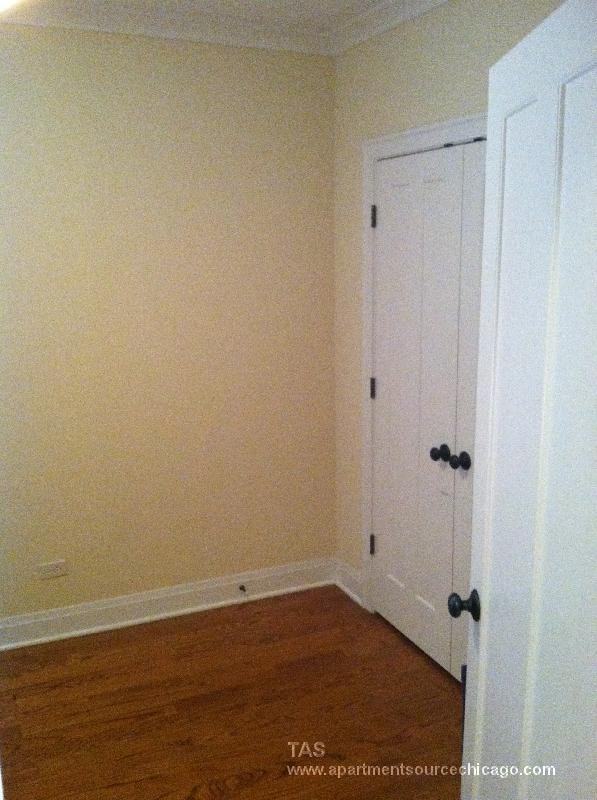 4906 N Washtenaw Ave #G - Photo 7 of 14