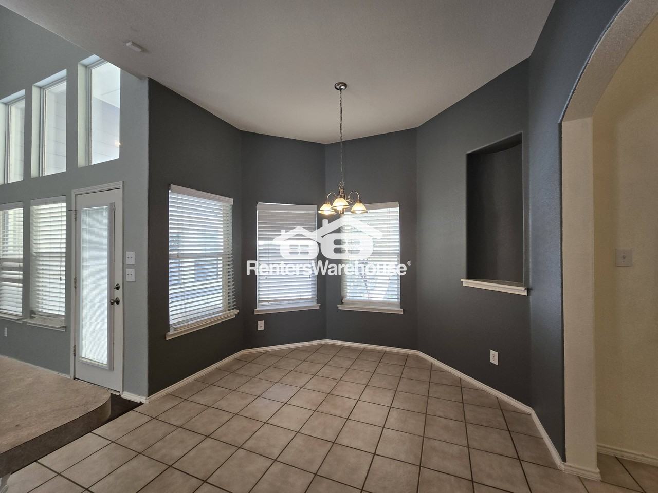 1501 Cherokee Rose Trl - Photo 3 of 28