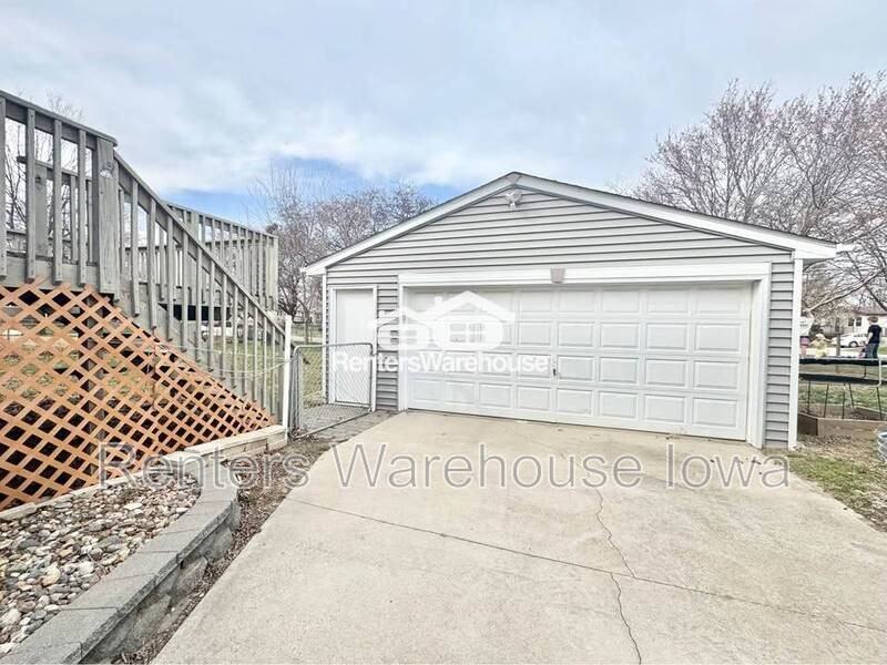 2522 Nw 14th St - Photo 2 of 38