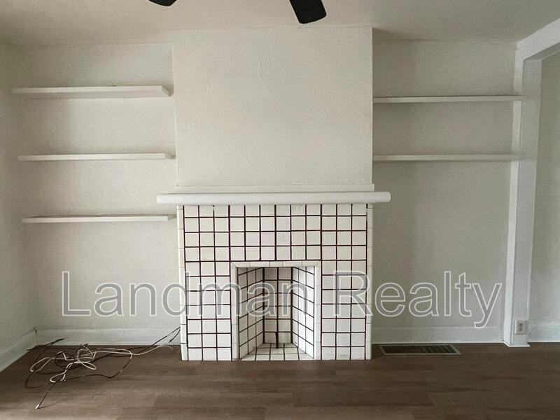 254 Fleet St - Photo 3 of 8