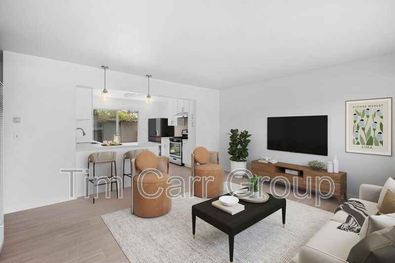 219 Knox Pl #A - Photo 4 of 15