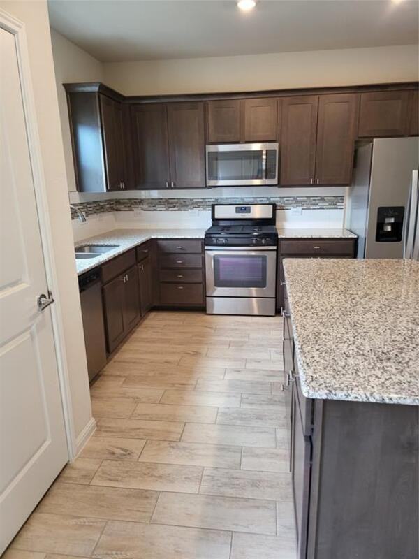 5805 Charles Merle Dr #B - Photo 5 of 32
