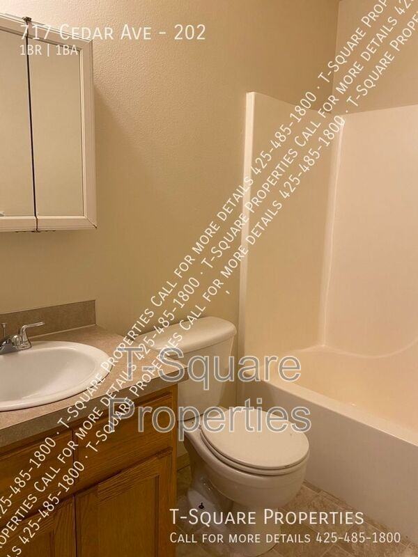 717 Cedar Ave #202 - Photo 6 of 14