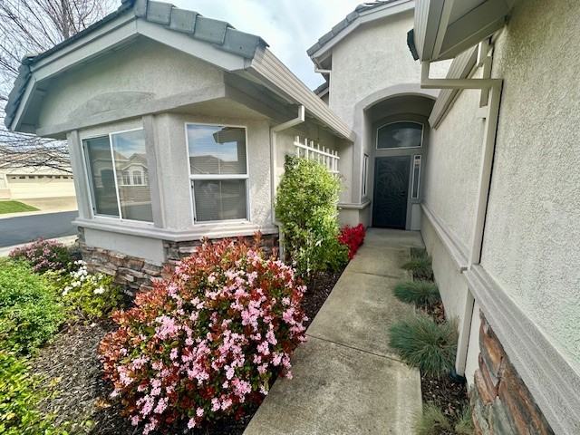 7588 Paiute Point Rd - Photo 3 of 18