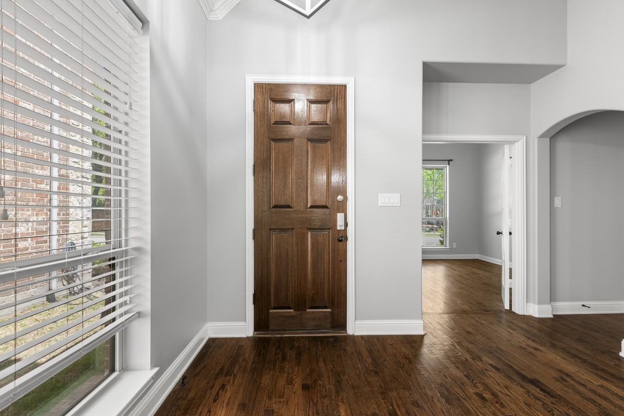 8024 Paisley - Photo 2 of 50