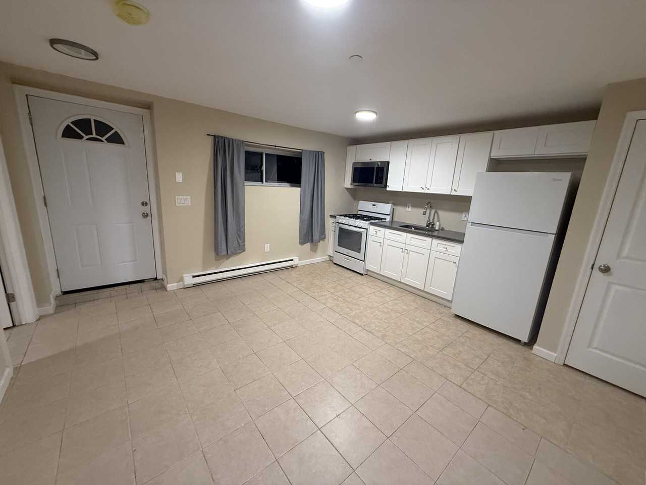 280 Lake Ave #2 - Photo 2 of 14