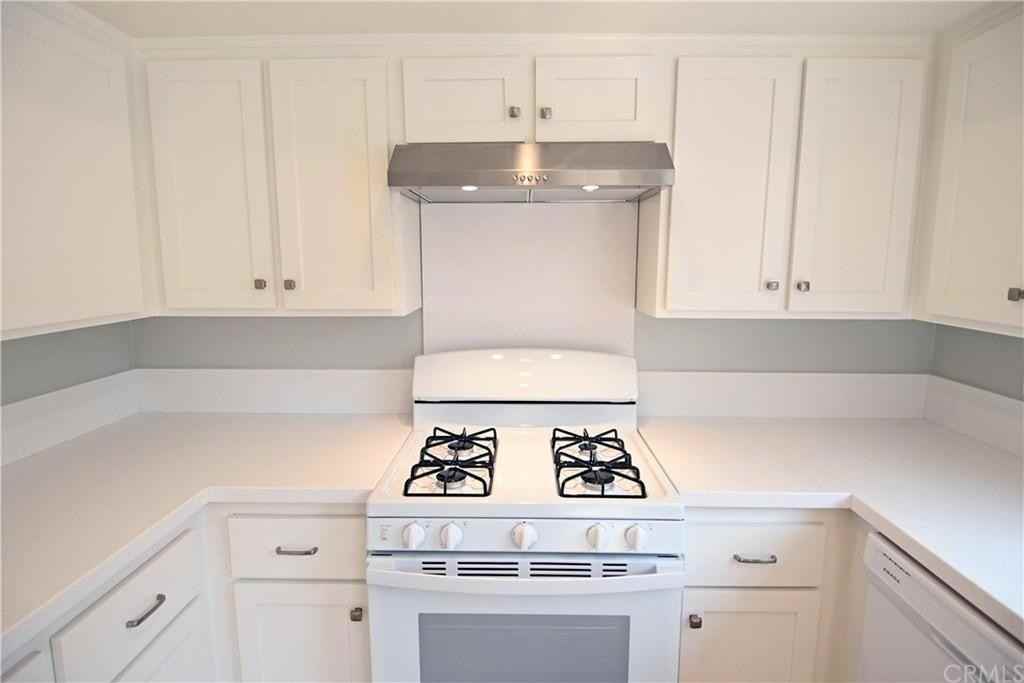 3335 Myrtle Ave #NA - Photo 2 of 21