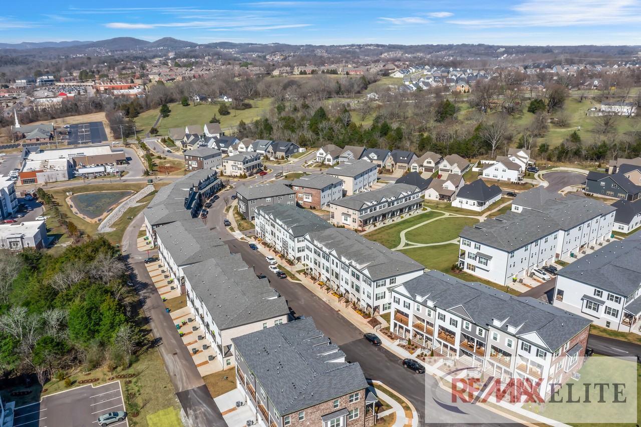 459 Portsdale Drive - Photo 3 of 53