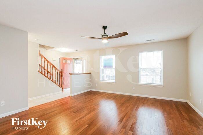 6058 Arlington Way - Photo 2 of 14