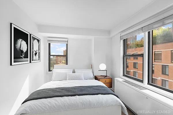 E 81st St #14F - Photo 3 of 6