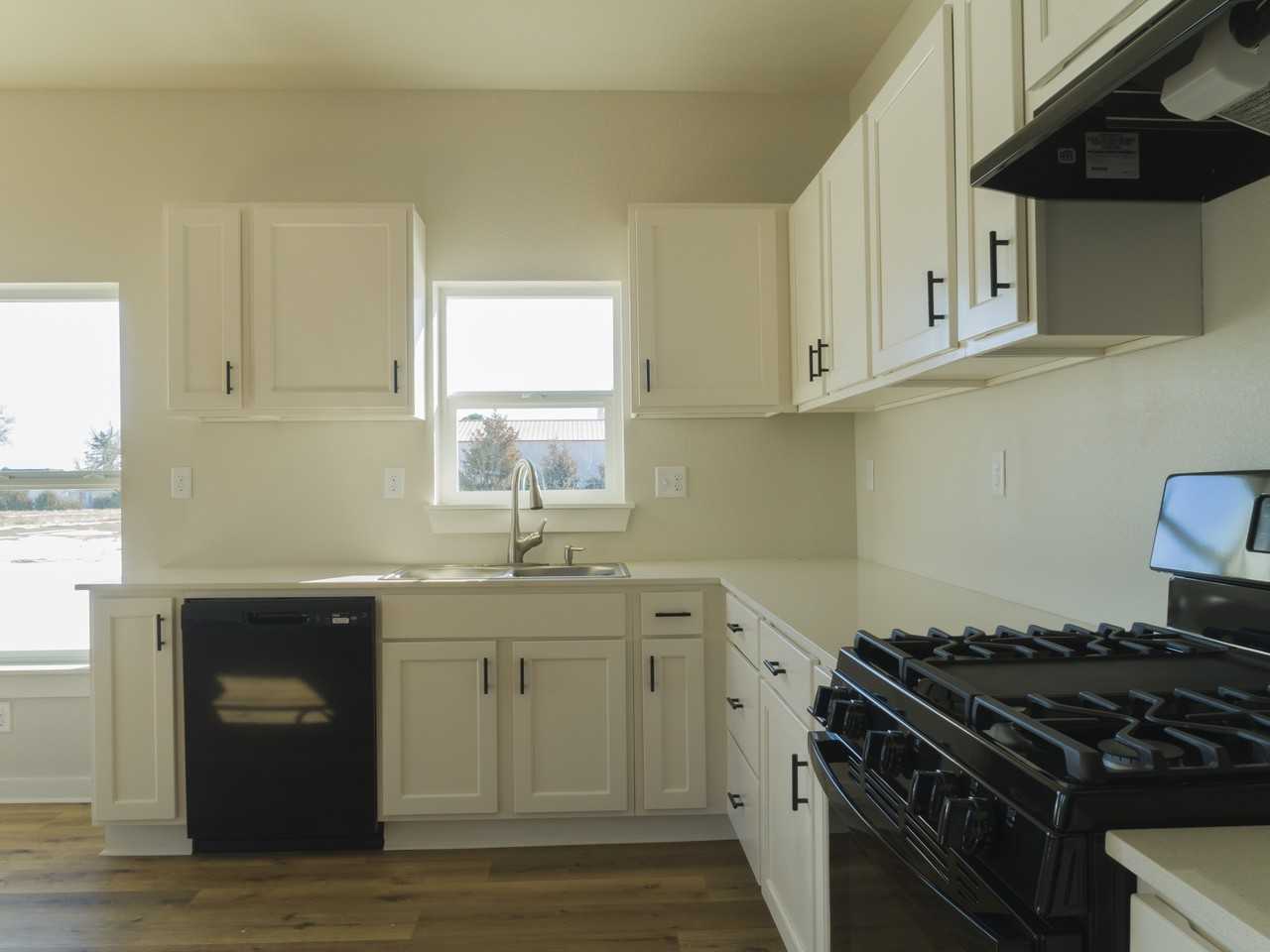 Ark Valley Flats - 49 5th St - Photo 2 of 8