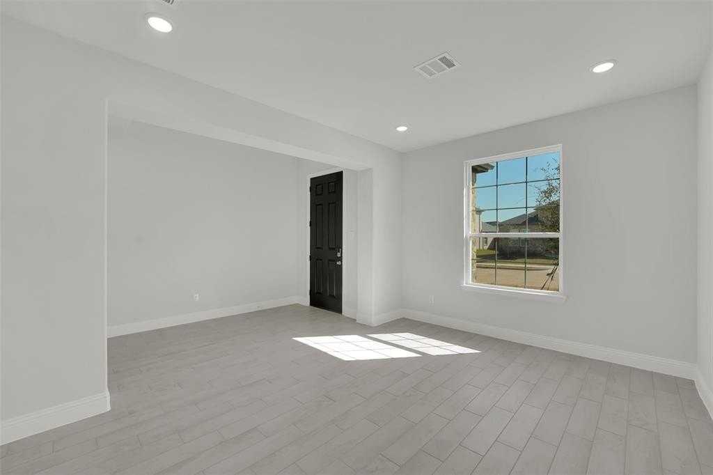 3112 Giovanni Pt - Photo 6 of 37