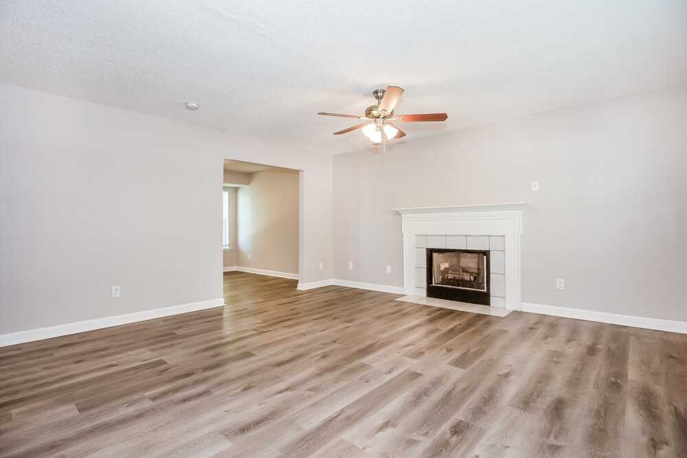 326 Kingville Dr - Photo 4 of 17