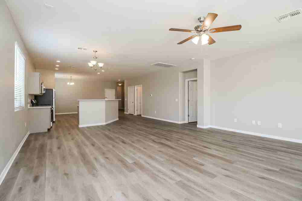 60664 E Eagle Mountain Dr - Photo 4 of 16