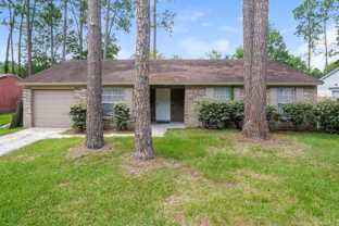 2711 Pinewood Blvd N - Photo 1 of 1