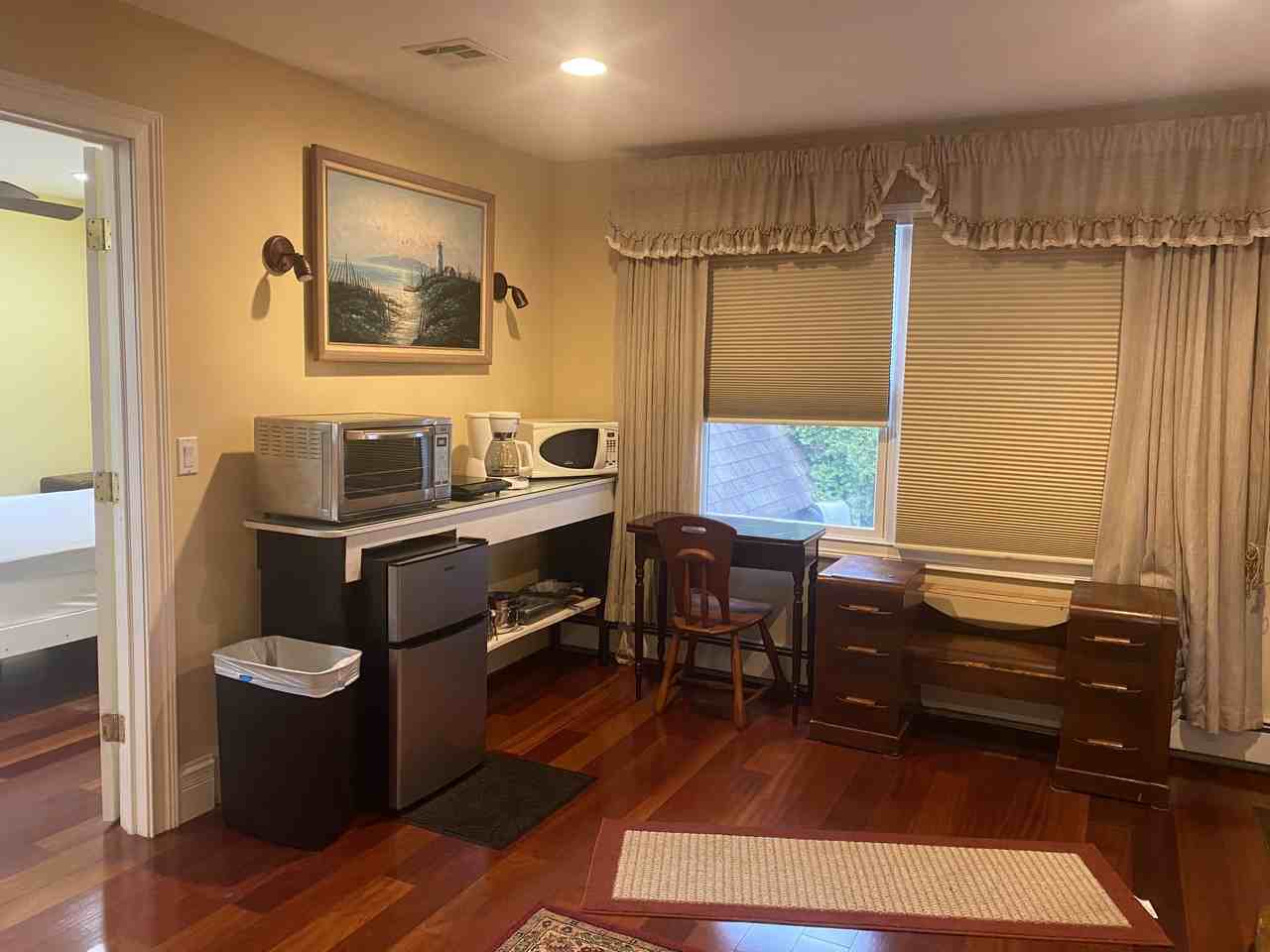 8 Lafayette Court - Photo 3 of 9