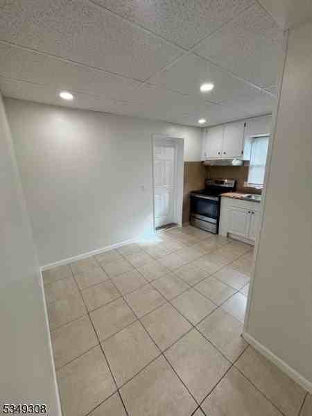 566 Valley Rd #2 - Photo 2 of 14