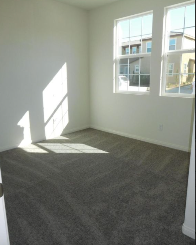 5961 Silveira St - Photo 4 of 7