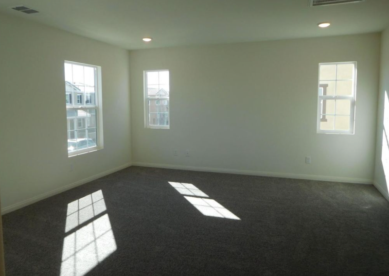 5961 Silveira St - Photo 5 of 7