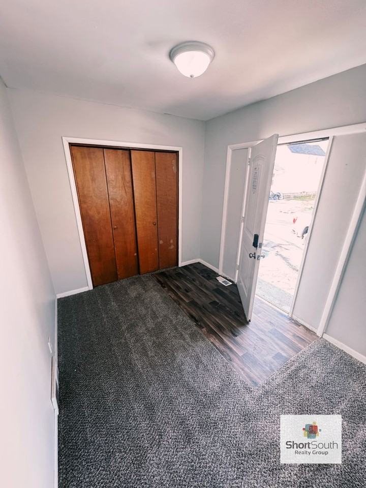 902 Hays Park Ave - Photo 4 of 13