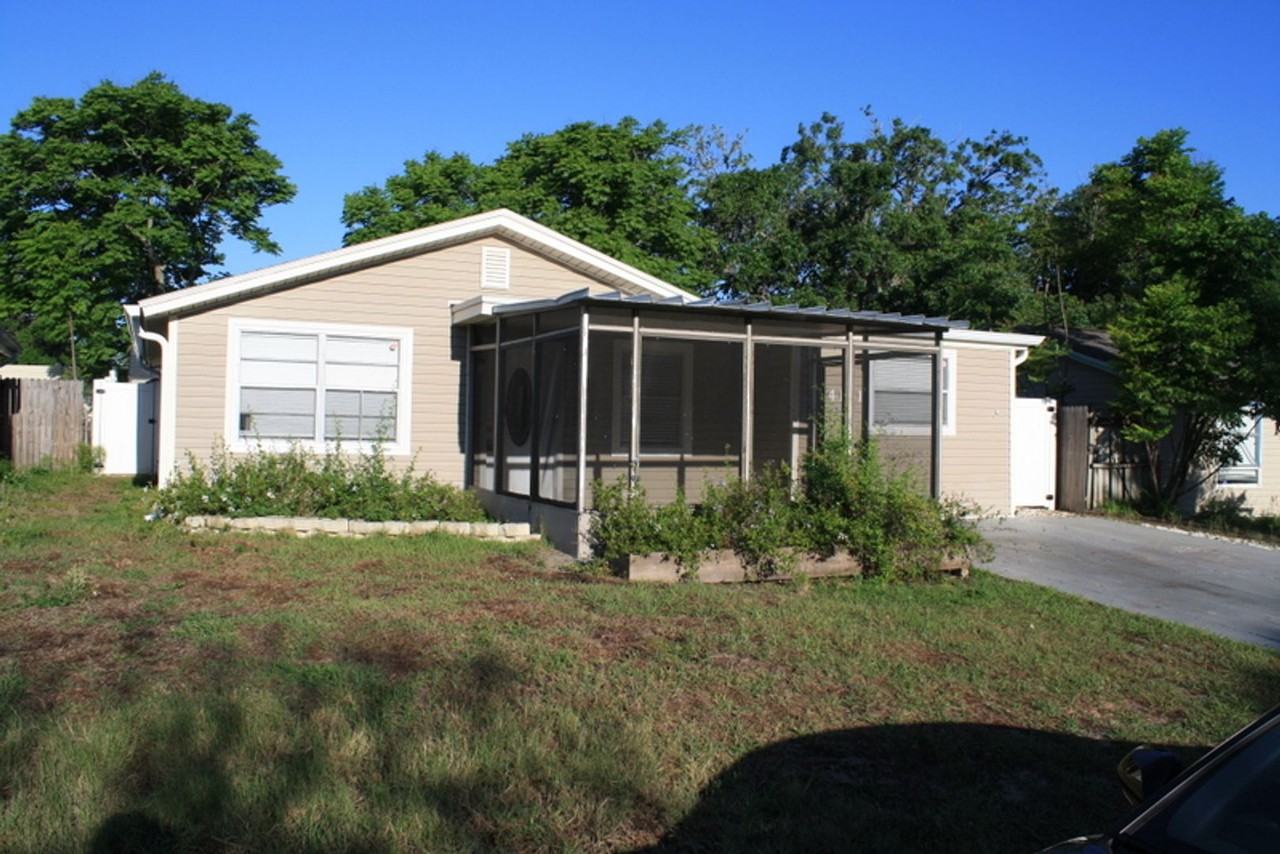 4131 Las Vegas Dr - Photo 2 of 20