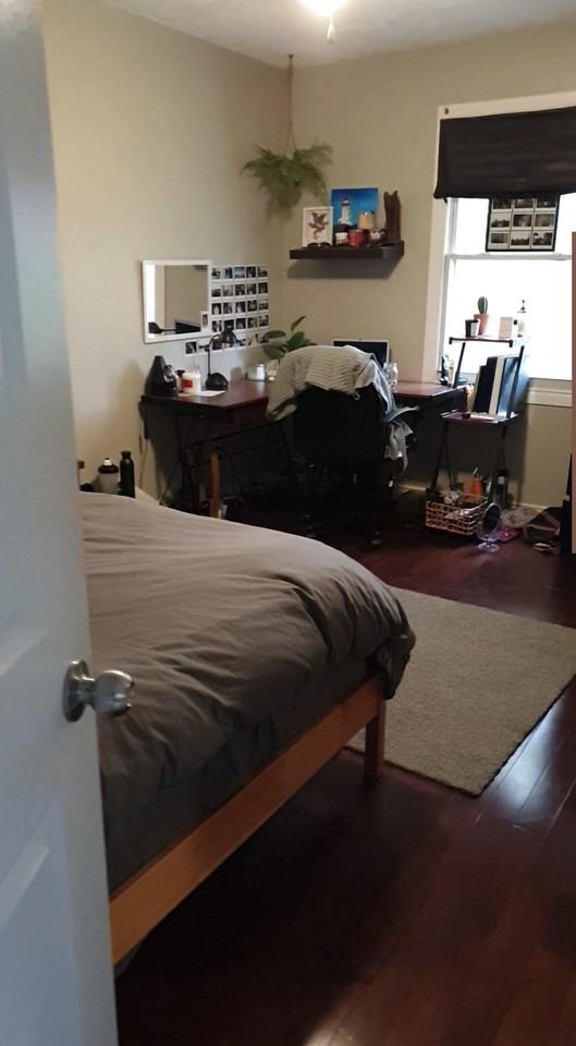 101 Roehampton Avenue - Photo 5 of 9