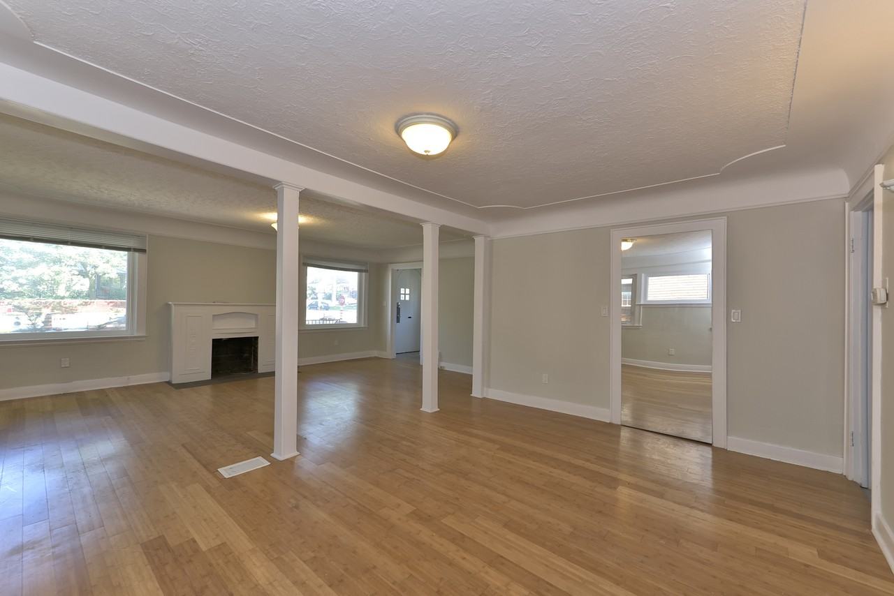 525 Grosvenor Street - Photo 6 of 42